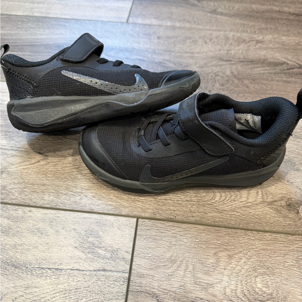 Nike Black and Gray Kids' Sneakers (13C)